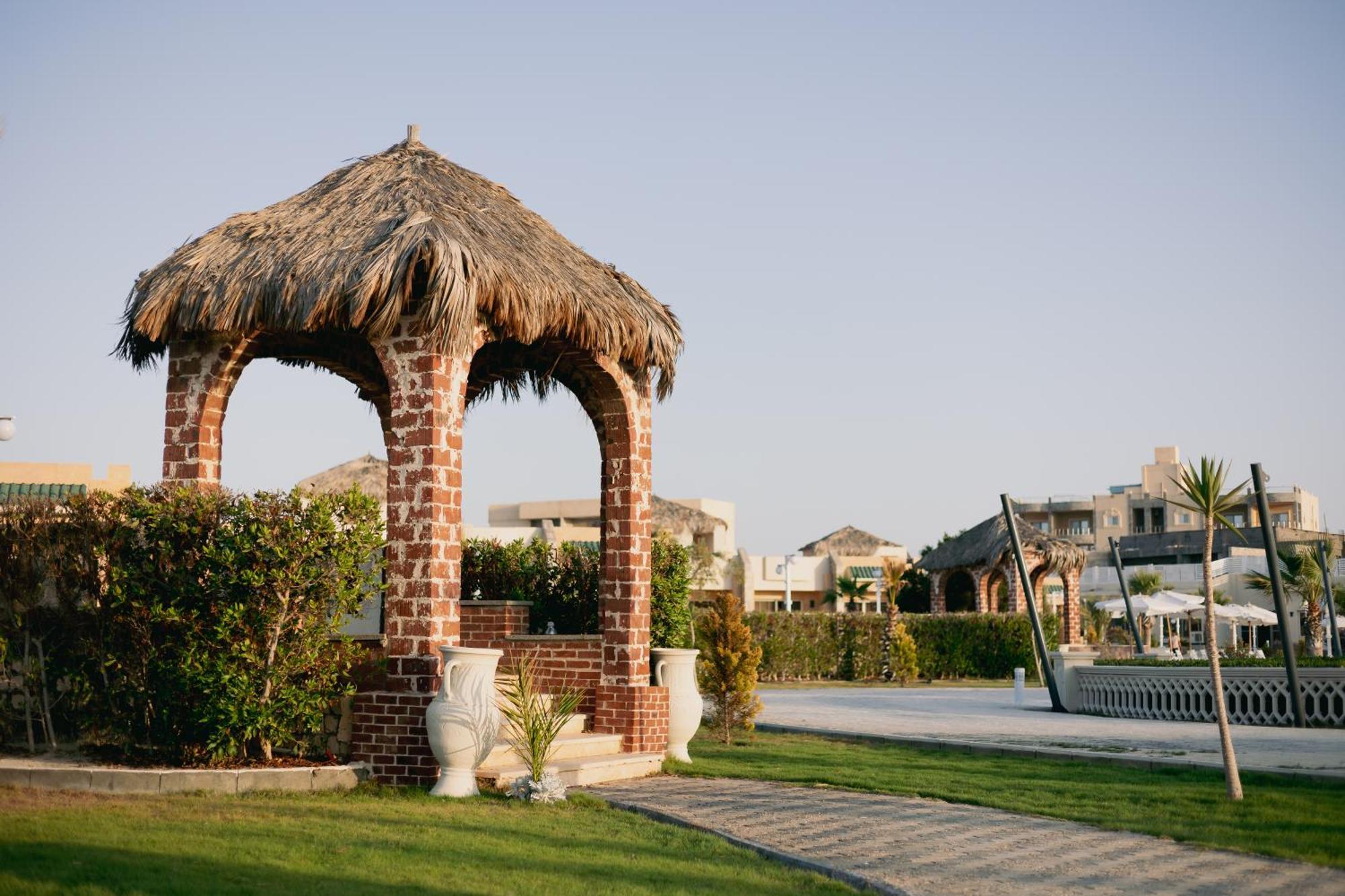 Grand Waha Resort Mersa Matruh Buitenkant foto