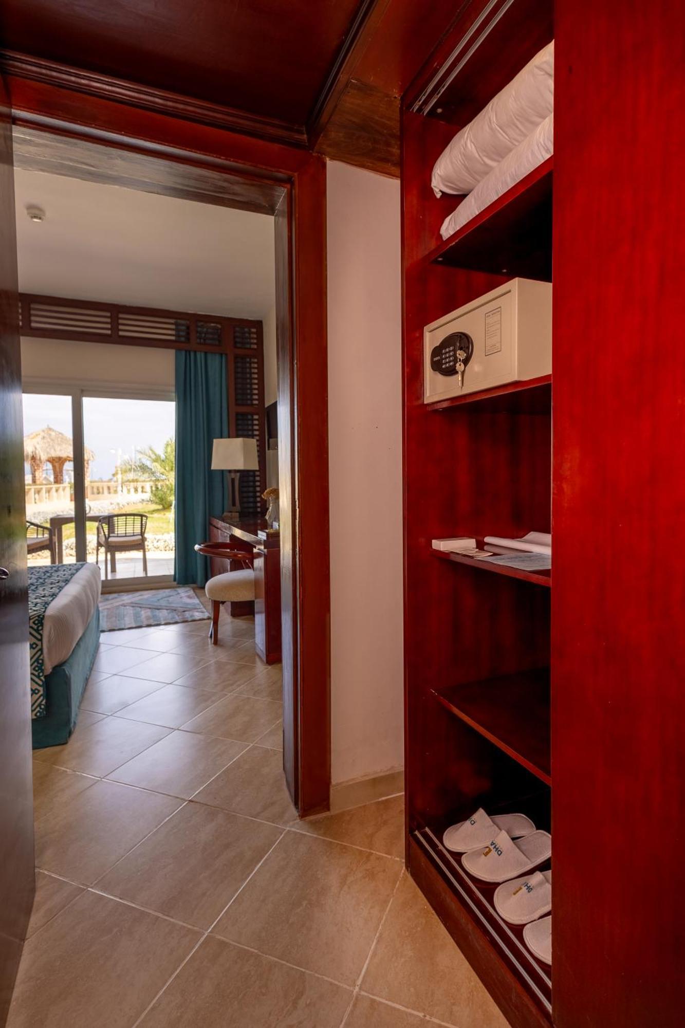 Grand Waha Resort Mersa Matruh Buitenkant foto