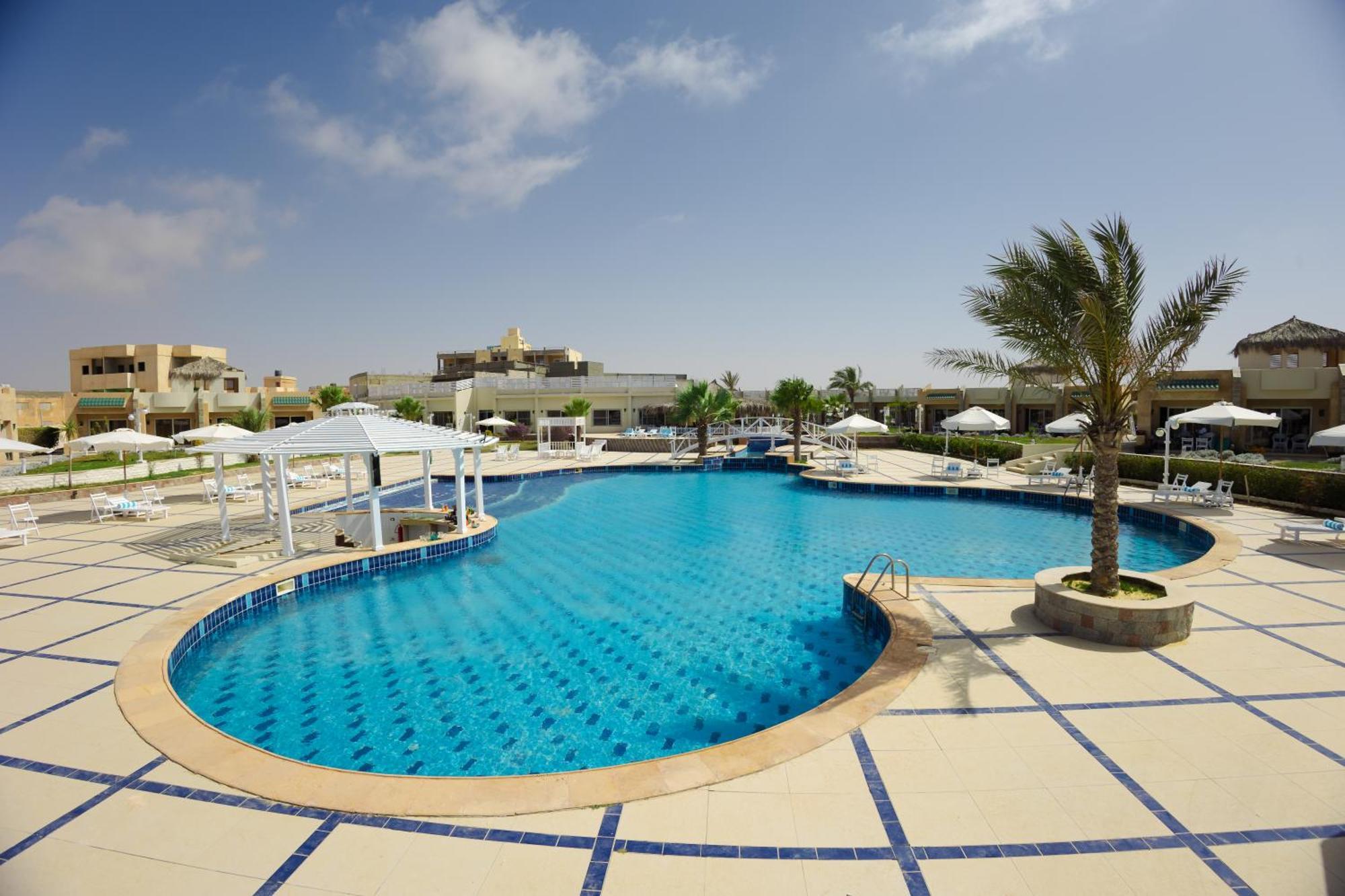 Grand Waha Resort Mersa Matruh Buitenkant foto